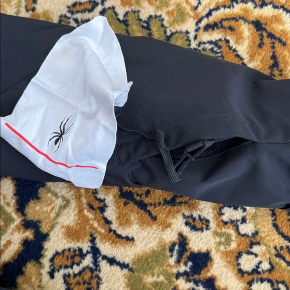 Spyder “Amp” Women's Black and White Ski Jacket size 10 or size M - Picture 6 of 13